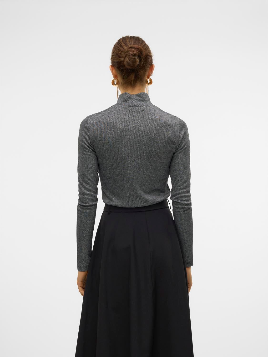 VMNICHOLLE Top
