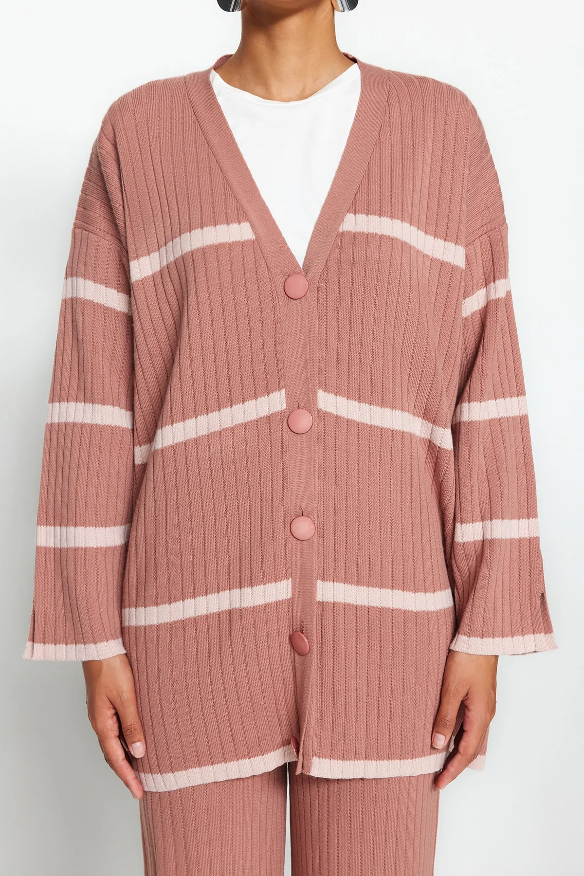 Trendyol Modest  Dried Rose Roving-Strickjacke-Hose-Bottom-Top-Set TCTAW24US00033