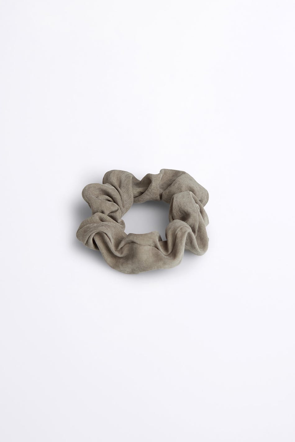 Dina scrunchie