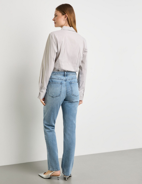 Jeans mit geradem Bein Straight