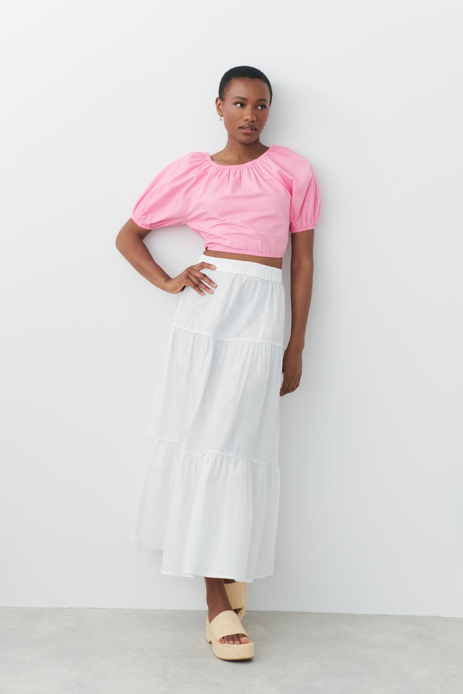 Cropped lacing blouse