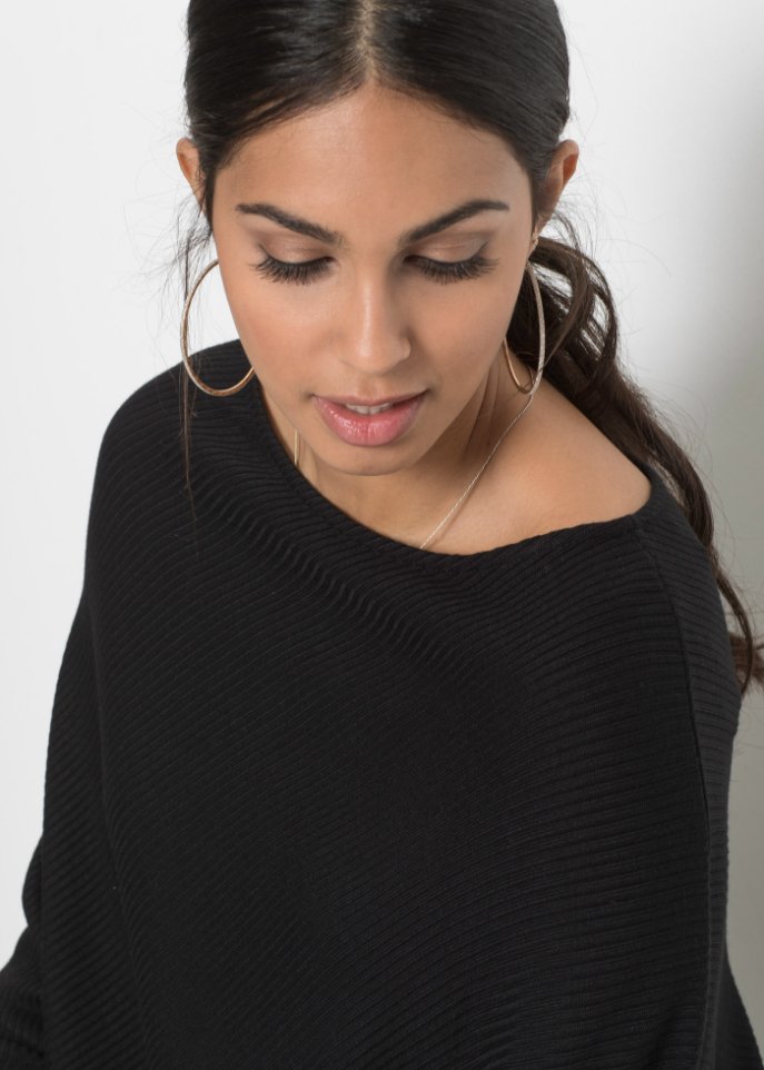 Oversize-Pullover mit asymmetrischem Saum