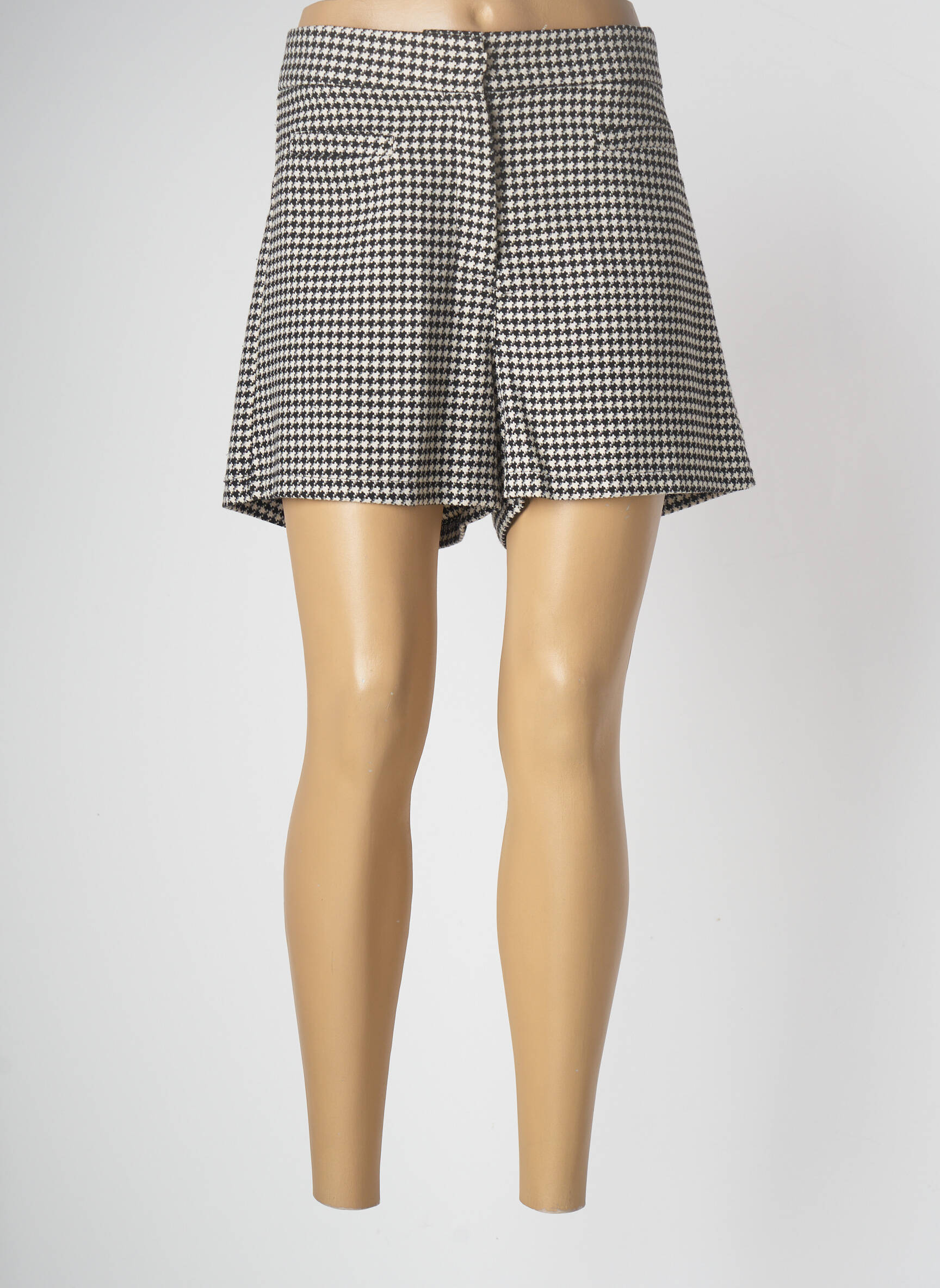 Crazy Wool Shorts 1 Femme couleur noir