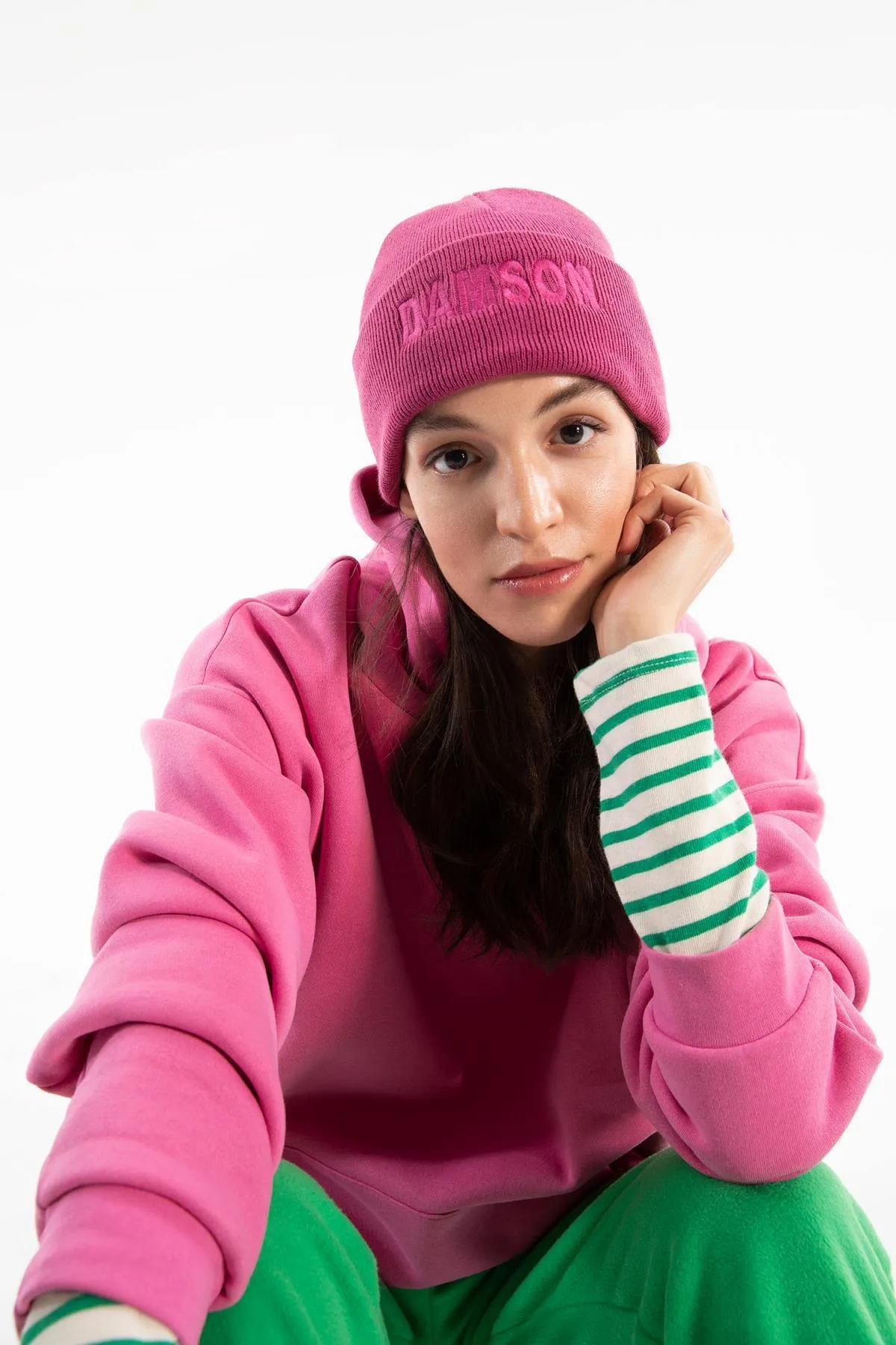 DeFacto  Gestrickte Baskenmütze mit Slogan-Stickerei für Damen