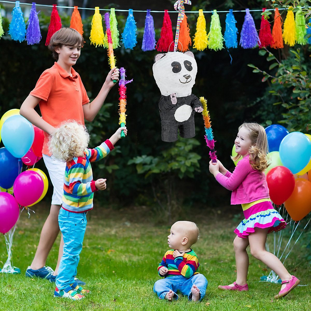 Pinata Panda