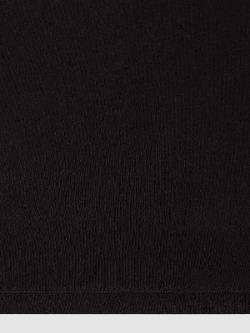 Slim Fit T-Shirt mit Label-Print in schwarz