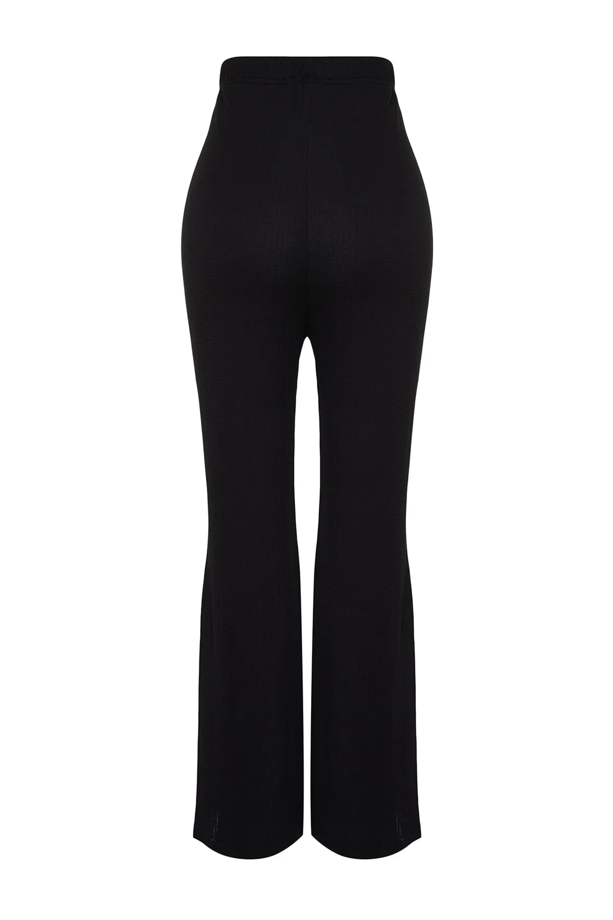 Trendyol Curve  Schwarze Strickhose mit spanischem Bein und hoher Taille TBSSS22PL0416