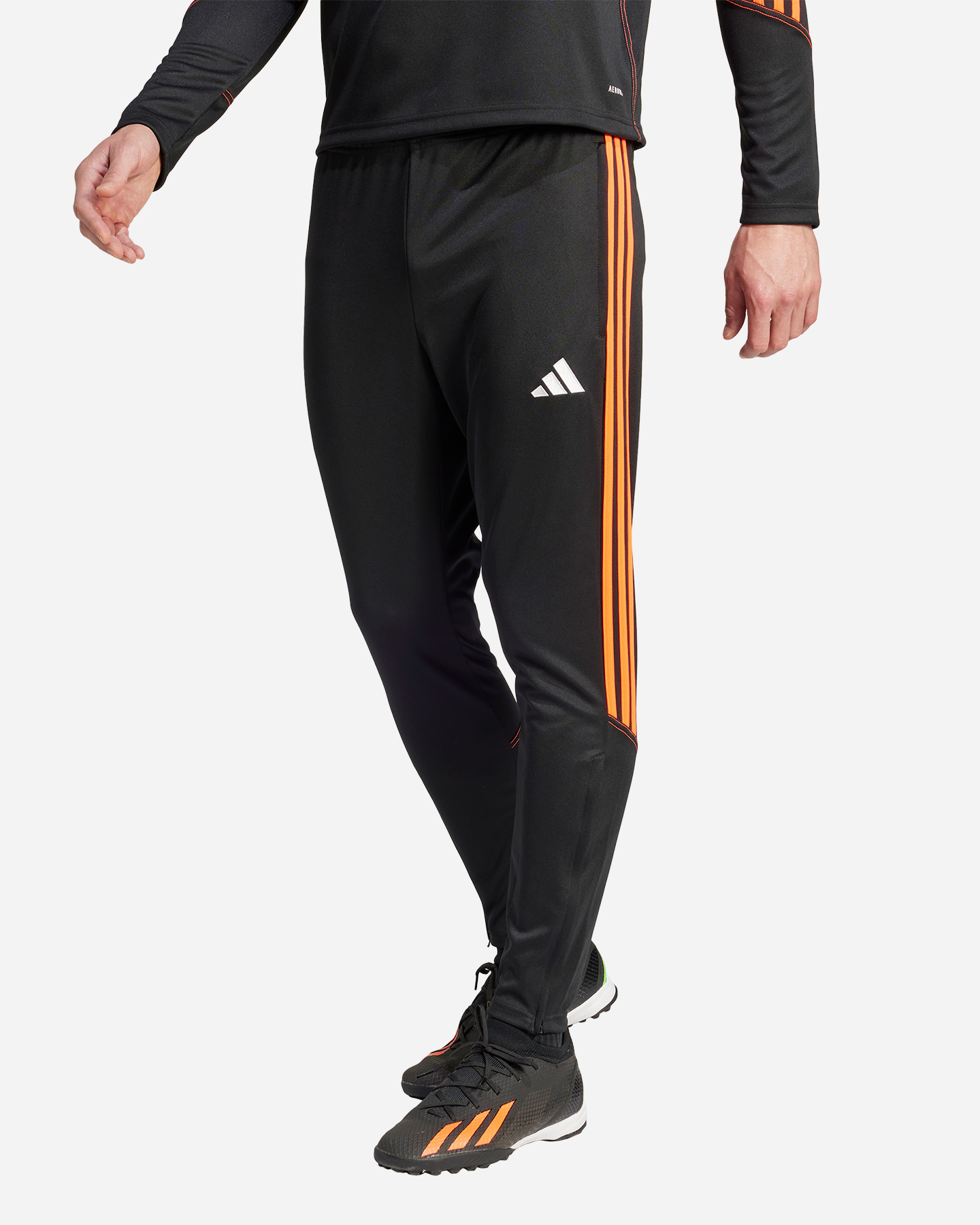 Futbalové šortky Adidas Tiro 23 M IT3560