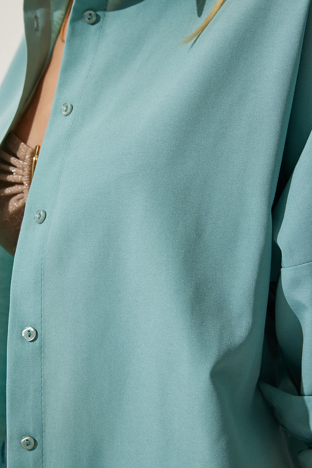 Happiness İstanbul  Wassergrünes, langes Oversize-Basic-Shirt für Damen DD00842