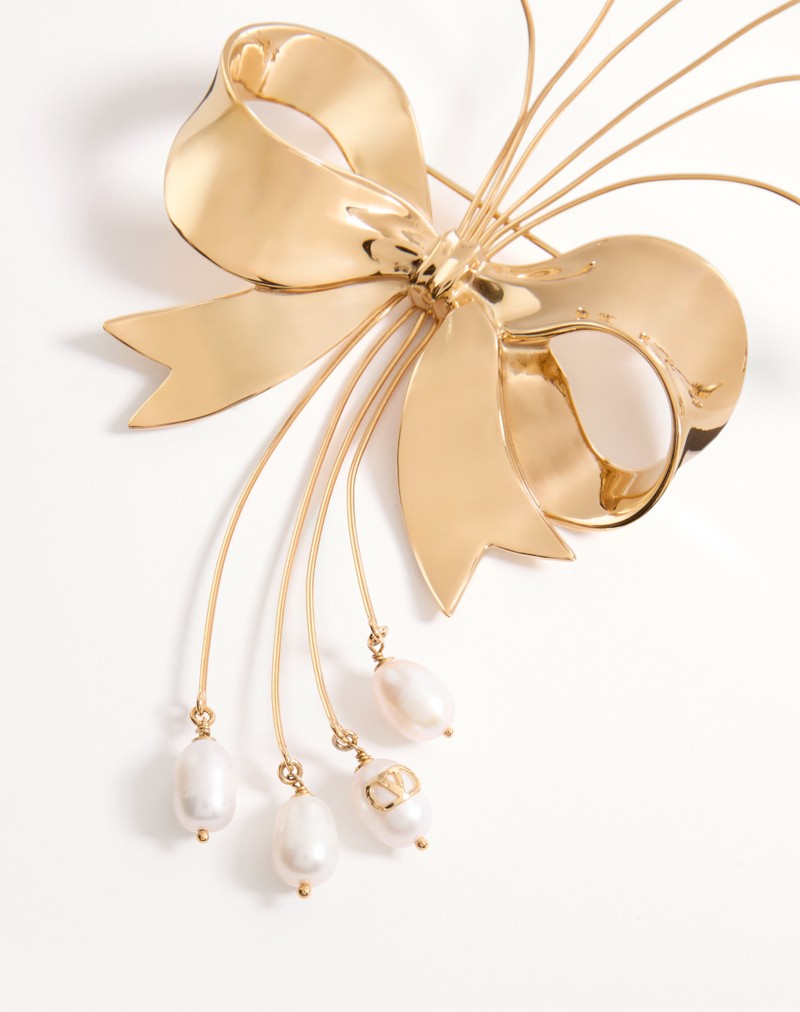 Papieren bloemenbroche in metaal, natuurlijke parels en Swarovski®-kristallen