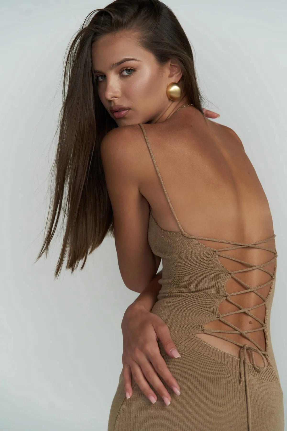 BOHEMAİ  Rückenfreies Strickkleid „Cintia“ aus Nerz