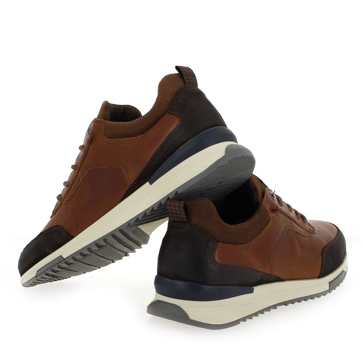 Bullboxer  989P21793A - Cognac Marine