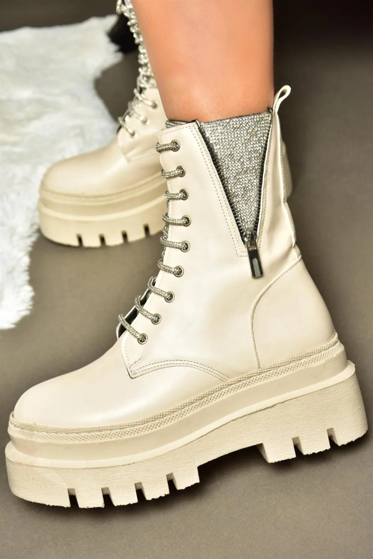 Fox Shoes  R726659009 Damen-Schnürstiefel in Beige Stone