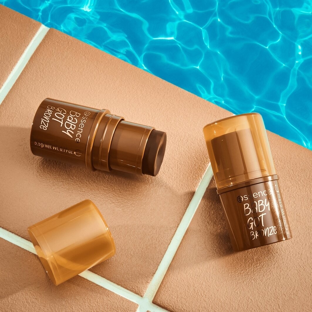 Essence Baby gavo bronzos spalvą