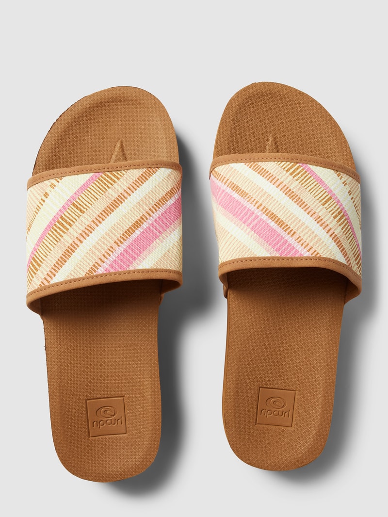 Slides mit Plateausohle Modell 'POOL PARTY' in weiß