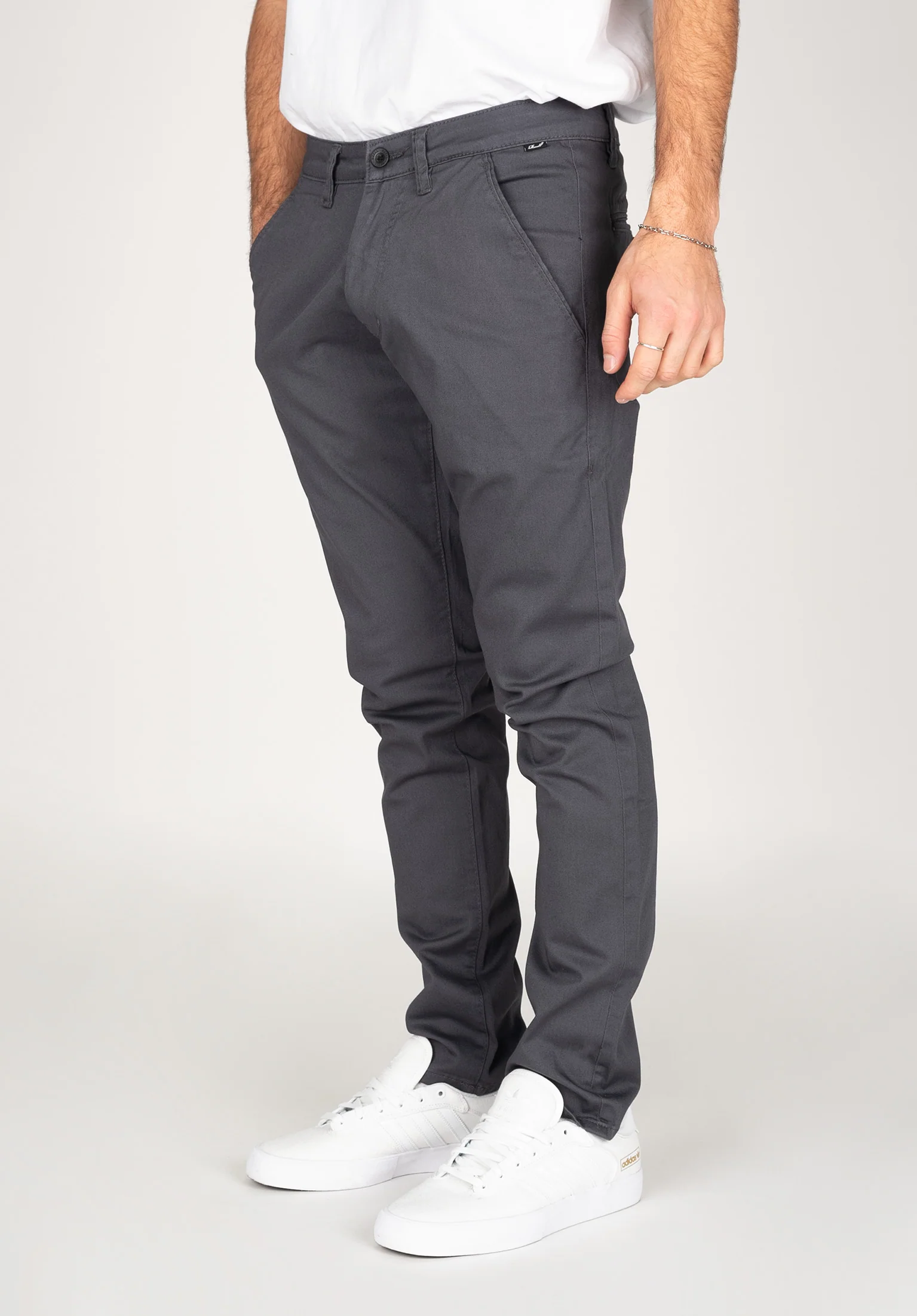 Flex Tapered Chino