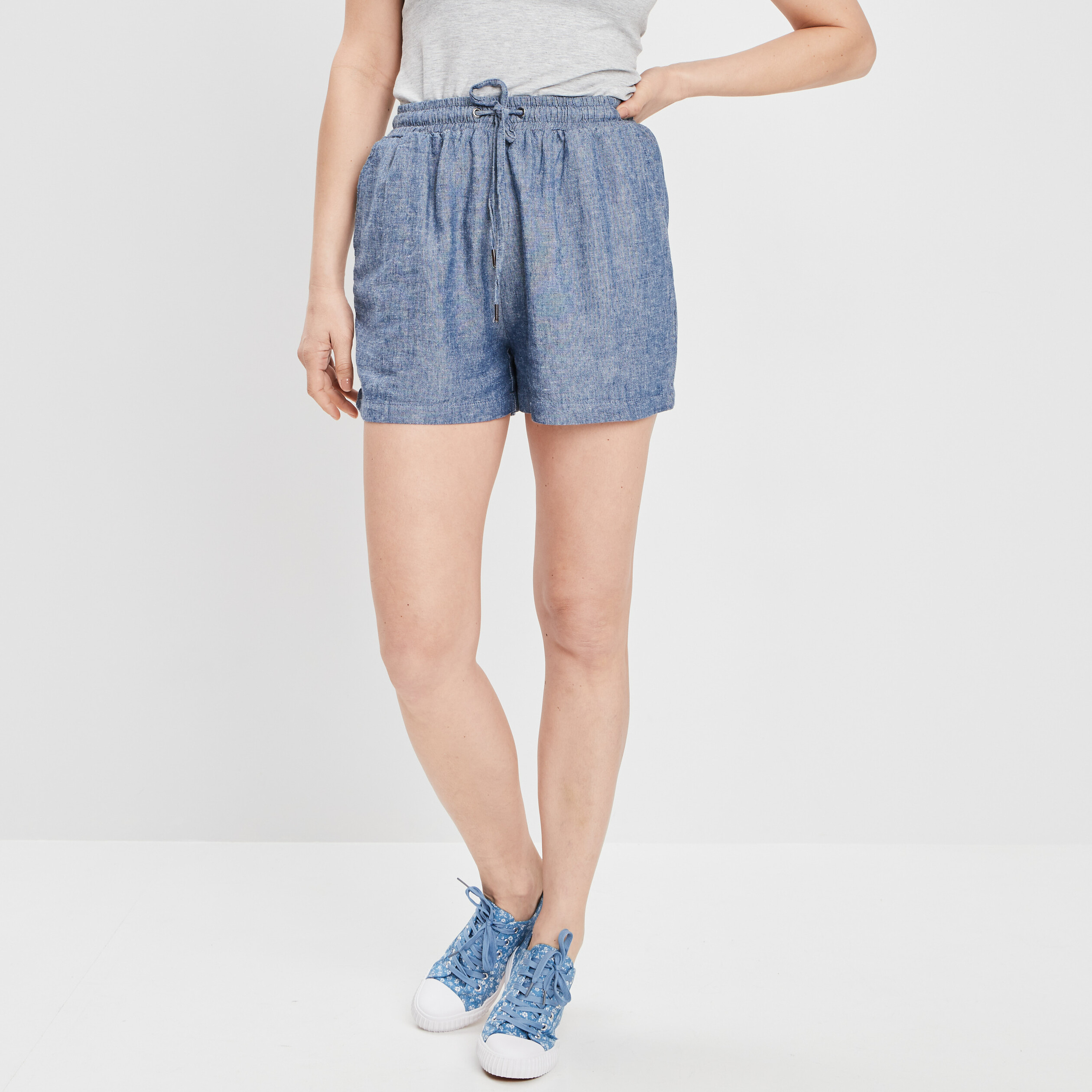Short fluide droit en lin taille smockée bleu gris femme | La Halle