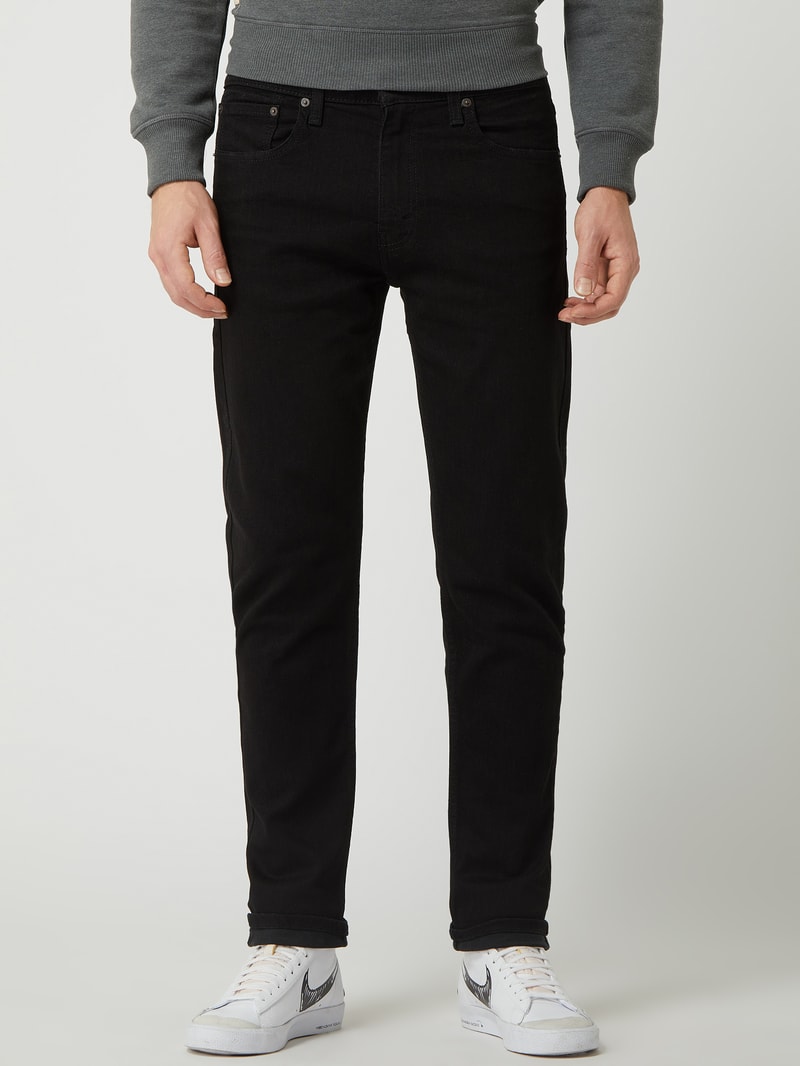 Slim Tapered Fit Jeans mit Stretch-Anteil Modell '512' in schwarz