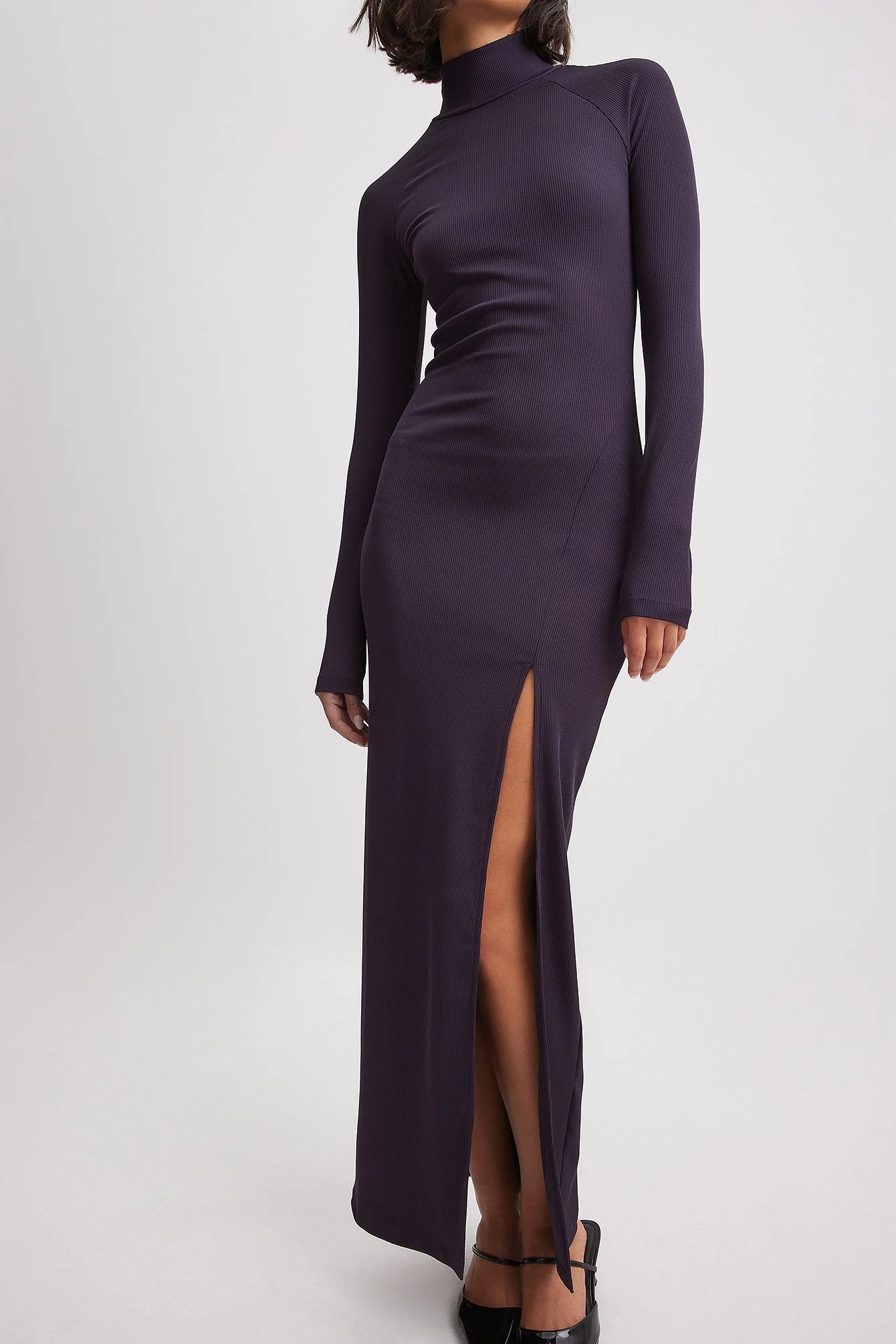 Midikleid mit überkreuztem Rücken