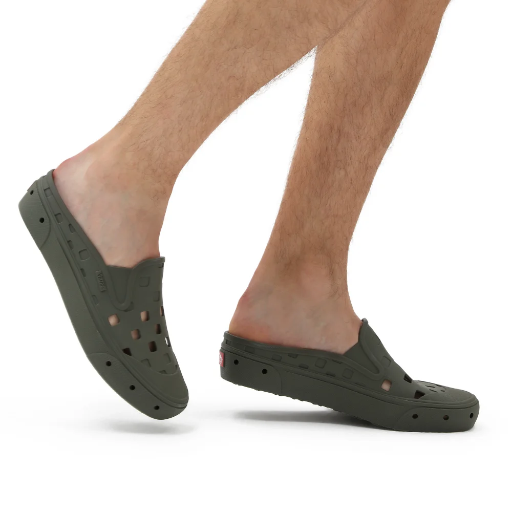 Vans Slip on Mule Trk VN0005V850K1 / grün
