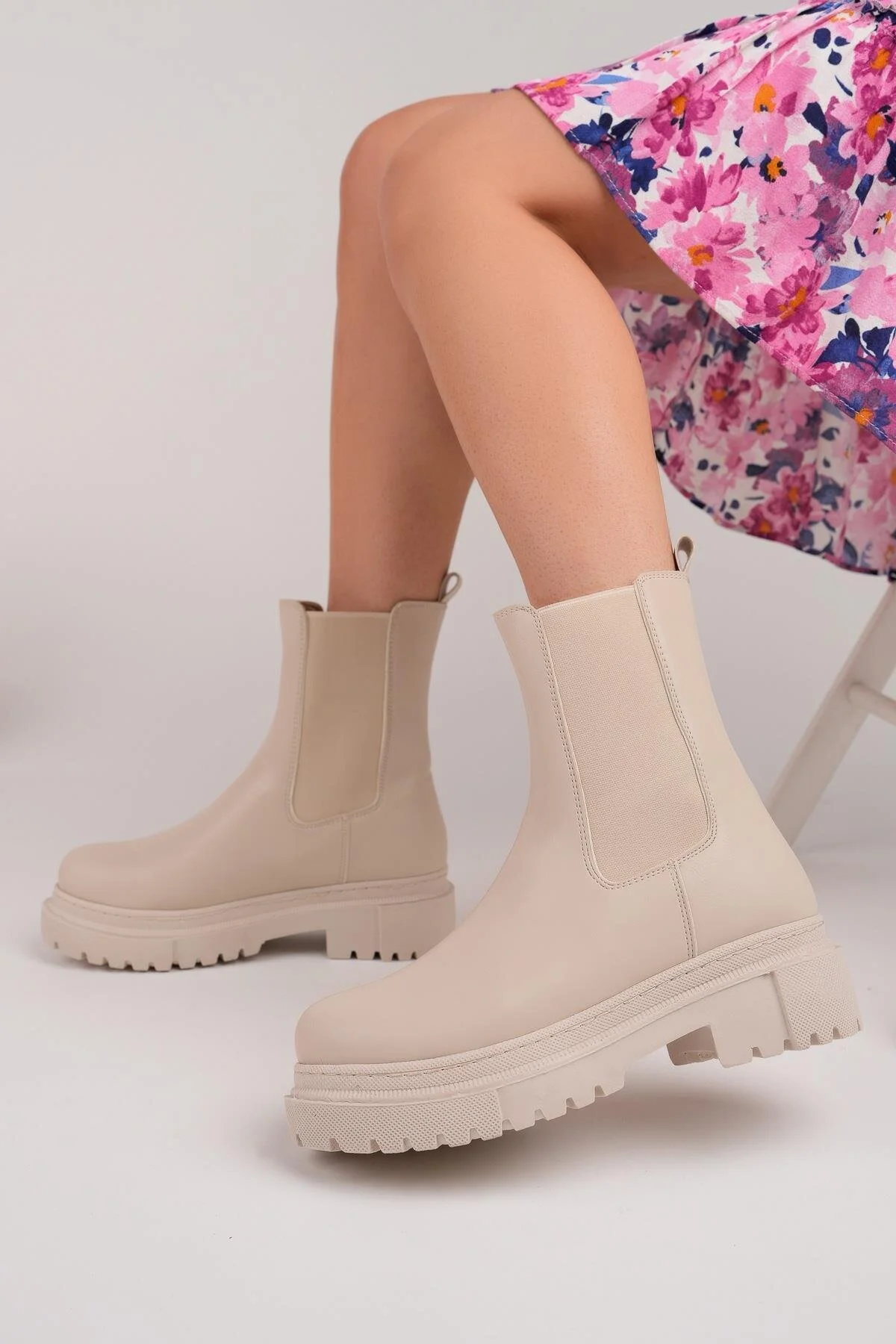 MUGGO  Garantierte Pamela-Damenstiefel mit dicker Sohle