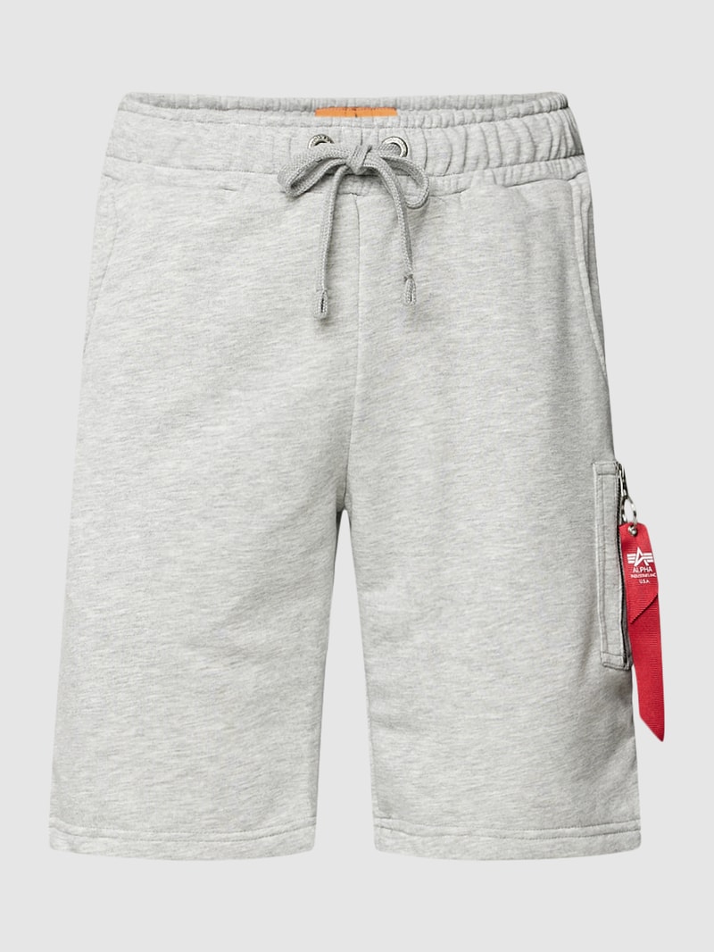 Shorts mit Label-Details in hellgrau meliert