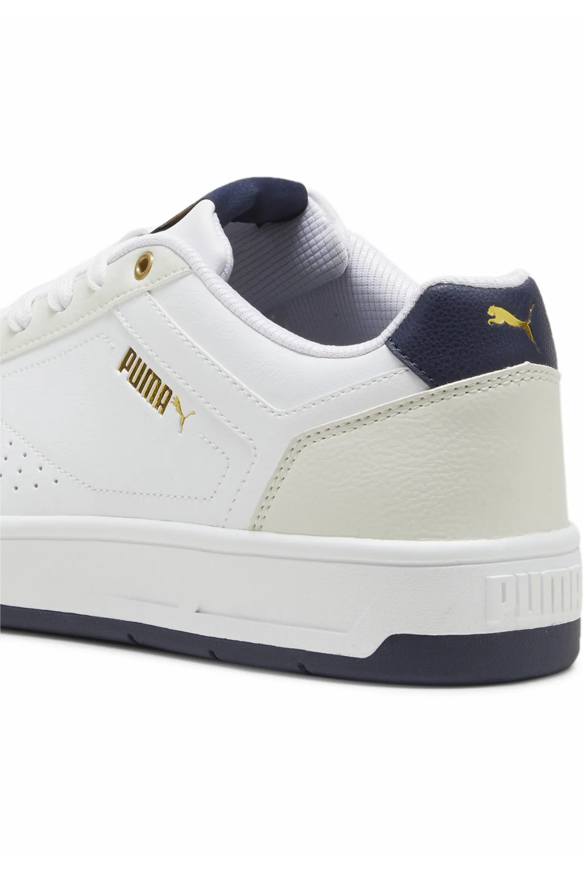 Puma  Klassischer Court-Sneaker