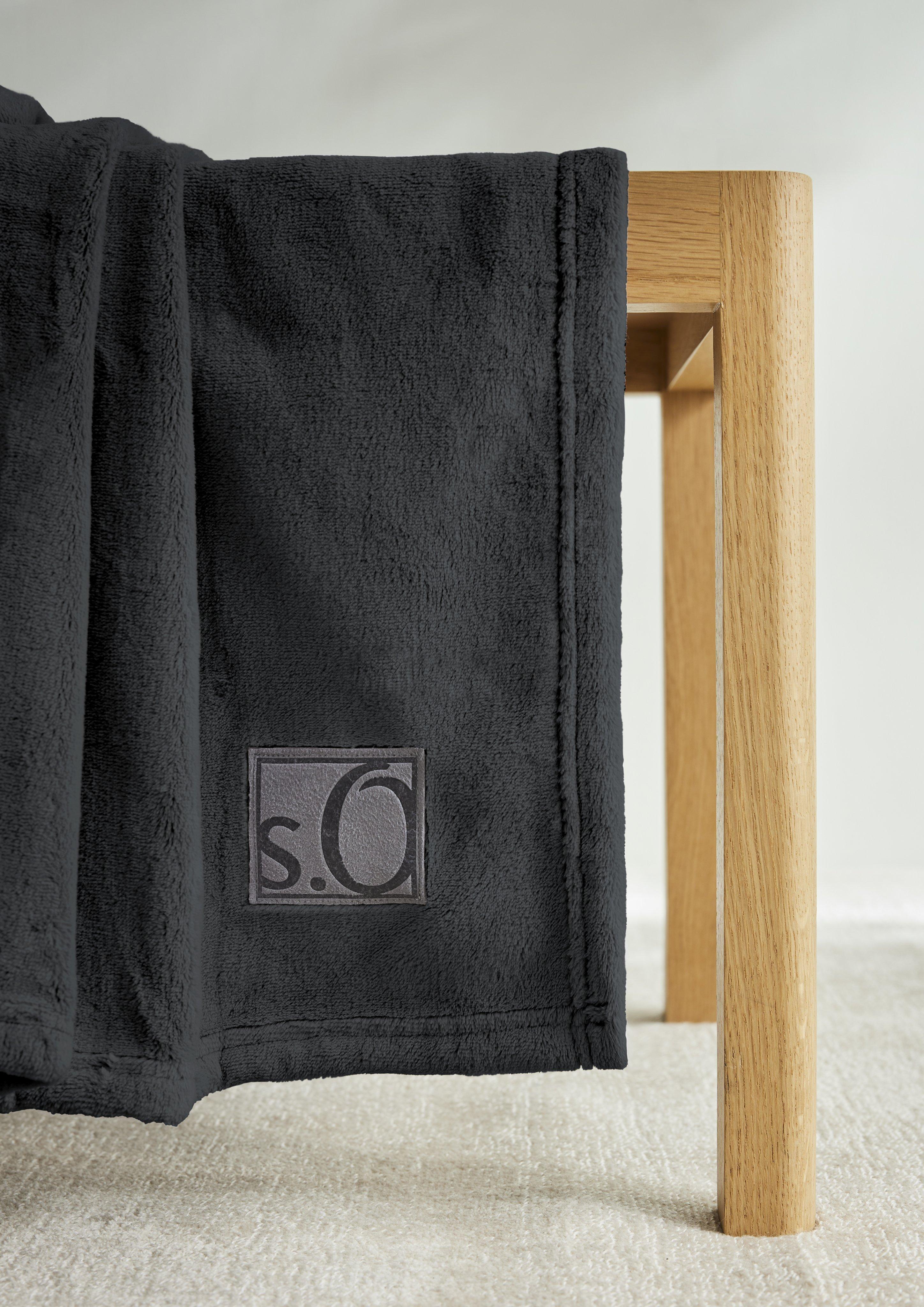 Weiche Decke mit Logo-Detail  6008754-880