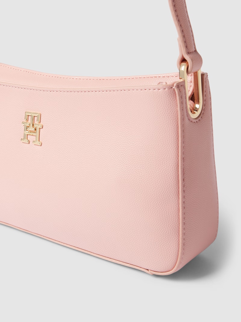 Handtasche mit Label-Applikation in rosé