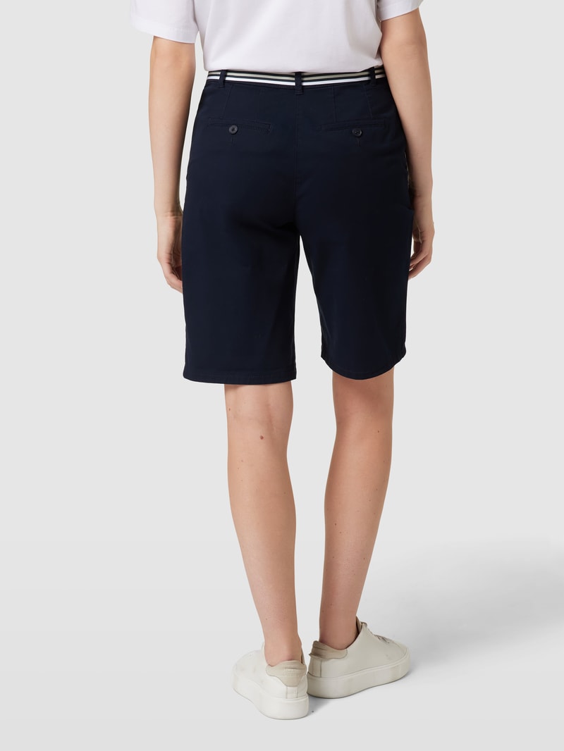 Chino-Shorts mit Leistentasche in dunkelblau