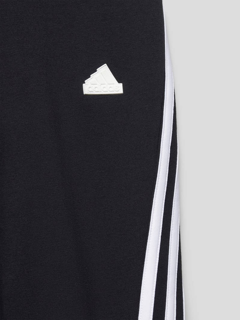 Sweatpants mit breitem Bund in schwarz