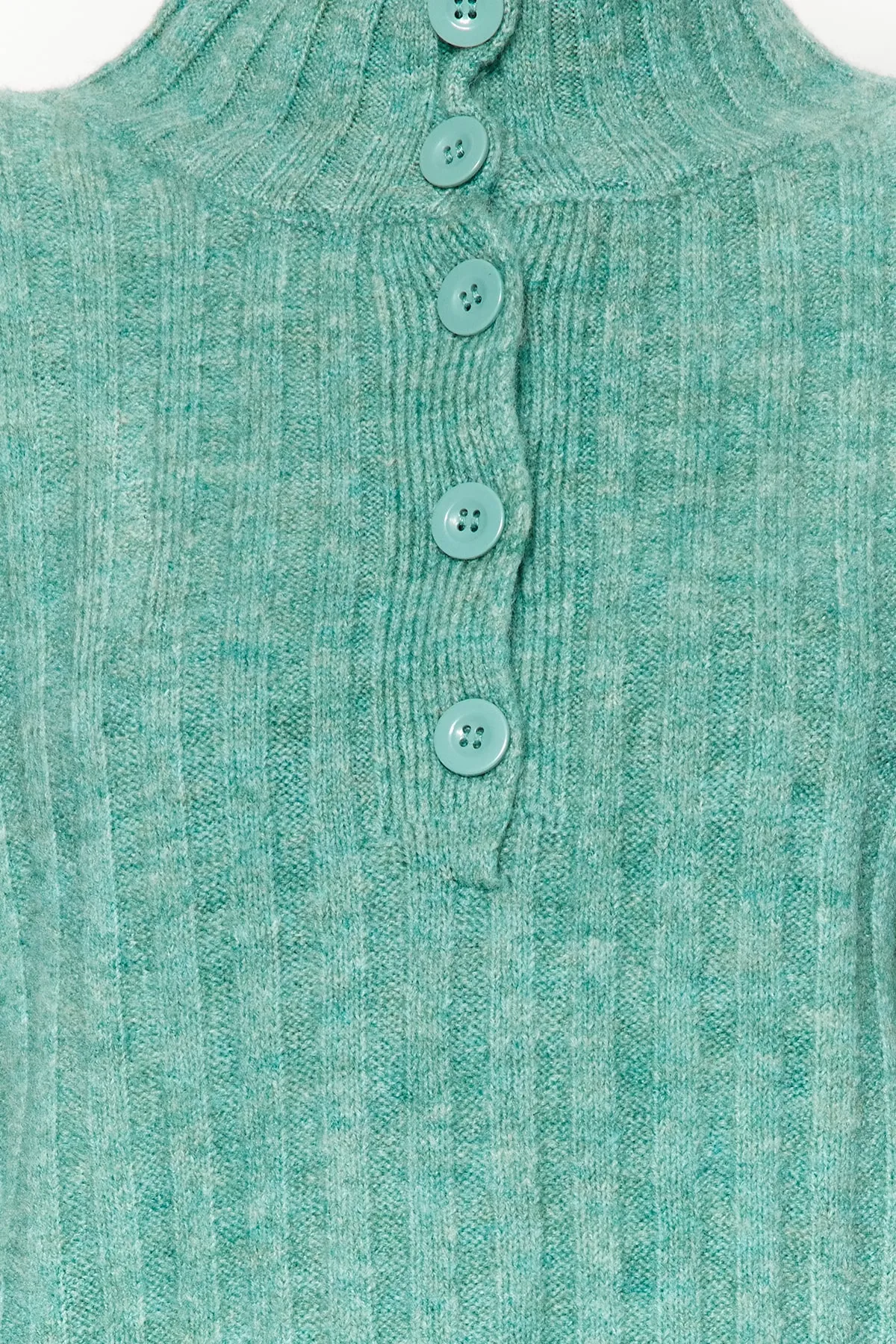 Trendyol Collection  Mintfarbener, weicher, strukturierter Strickpullover mit Stehkragen und weiter Passform TWOAW21KZ0783