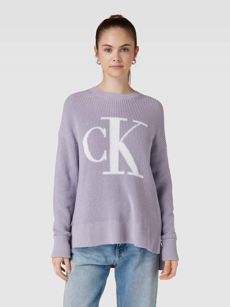Loose Fit Strickpullover mit Label-Detail Modell 'INTARSIA' in lavendel