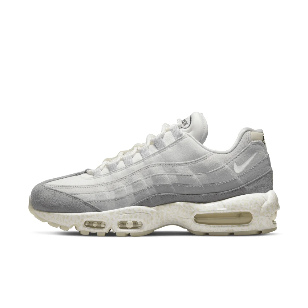 Nike Air Max 95 QS DV2593-100 / weiss