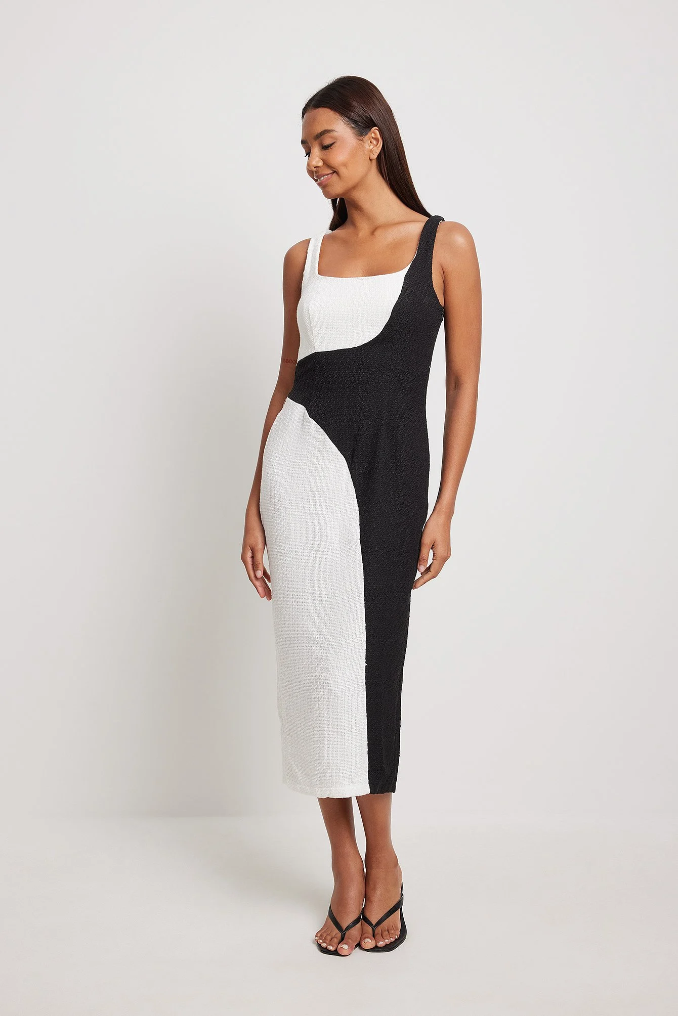 Midikleid mit Farbblockmuster