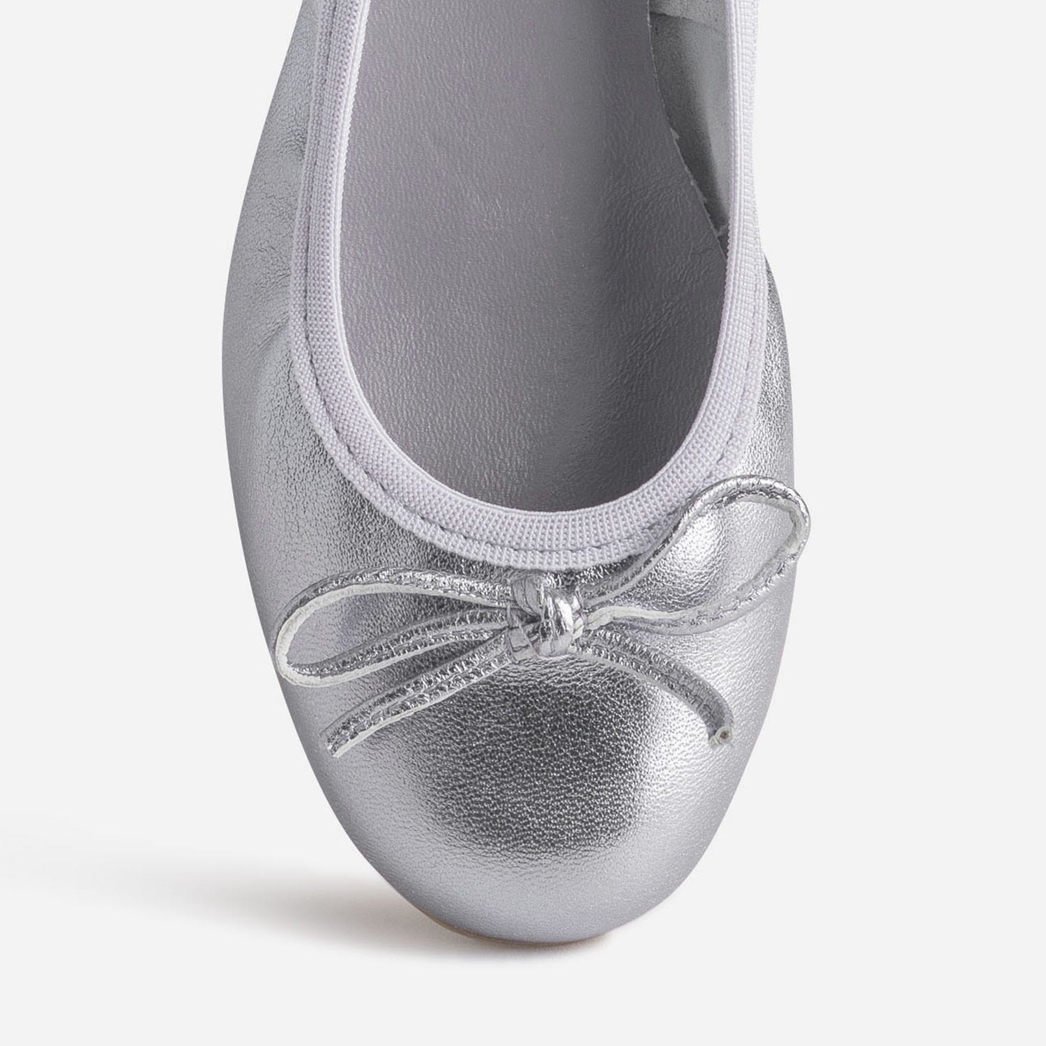 Ballerine BUGGY parme en cuir métallisé