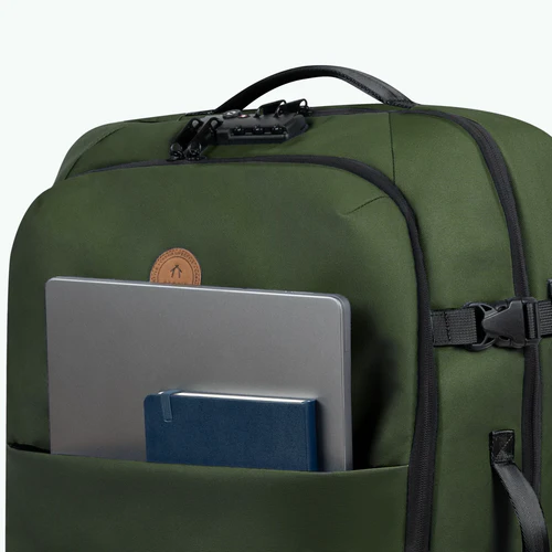 Medium 2-wheel soft-sided Coromandel suitcase, khaki