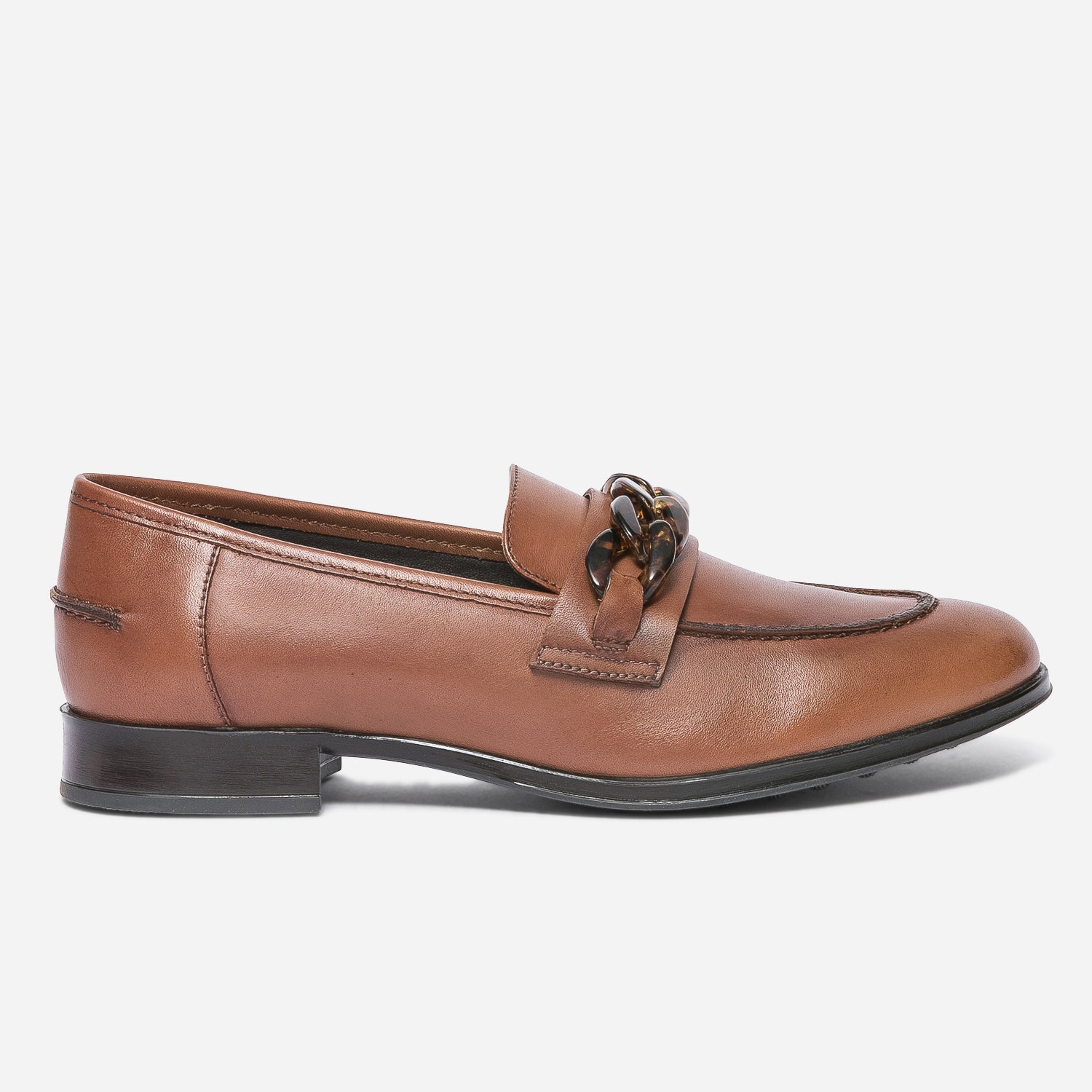 Mocassin cognac en cuir à chaîne