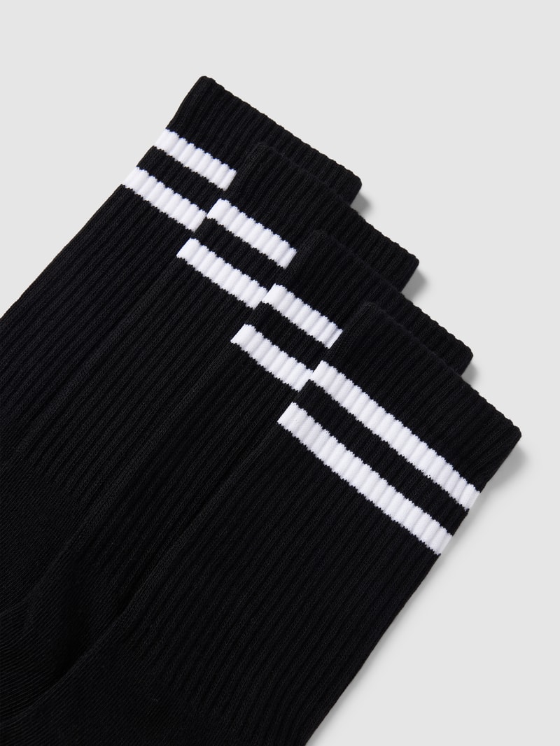 Socken mit Kontraststreifen im 4er-Pack in schwarz