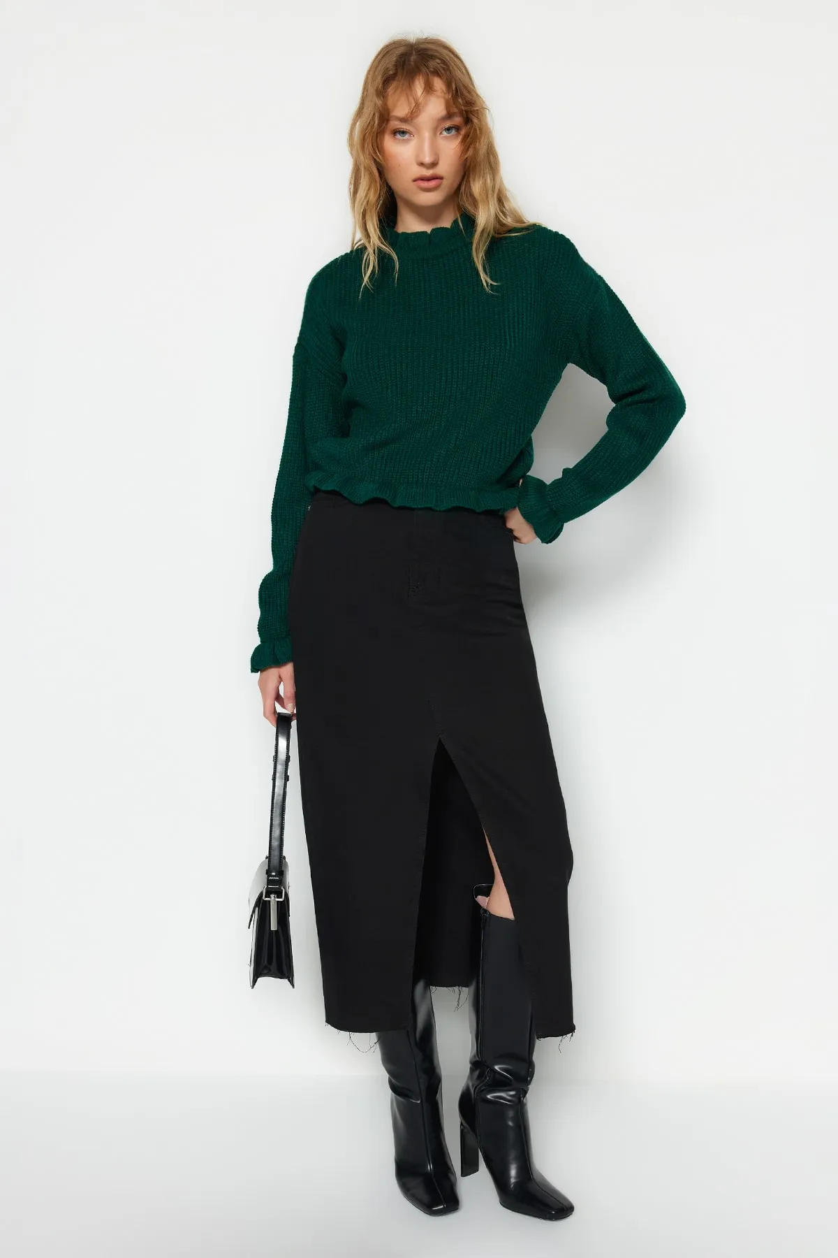 Trendyol Collection  Smaragdgrüner kurzer Strickpullover TWOAW22KZ0530