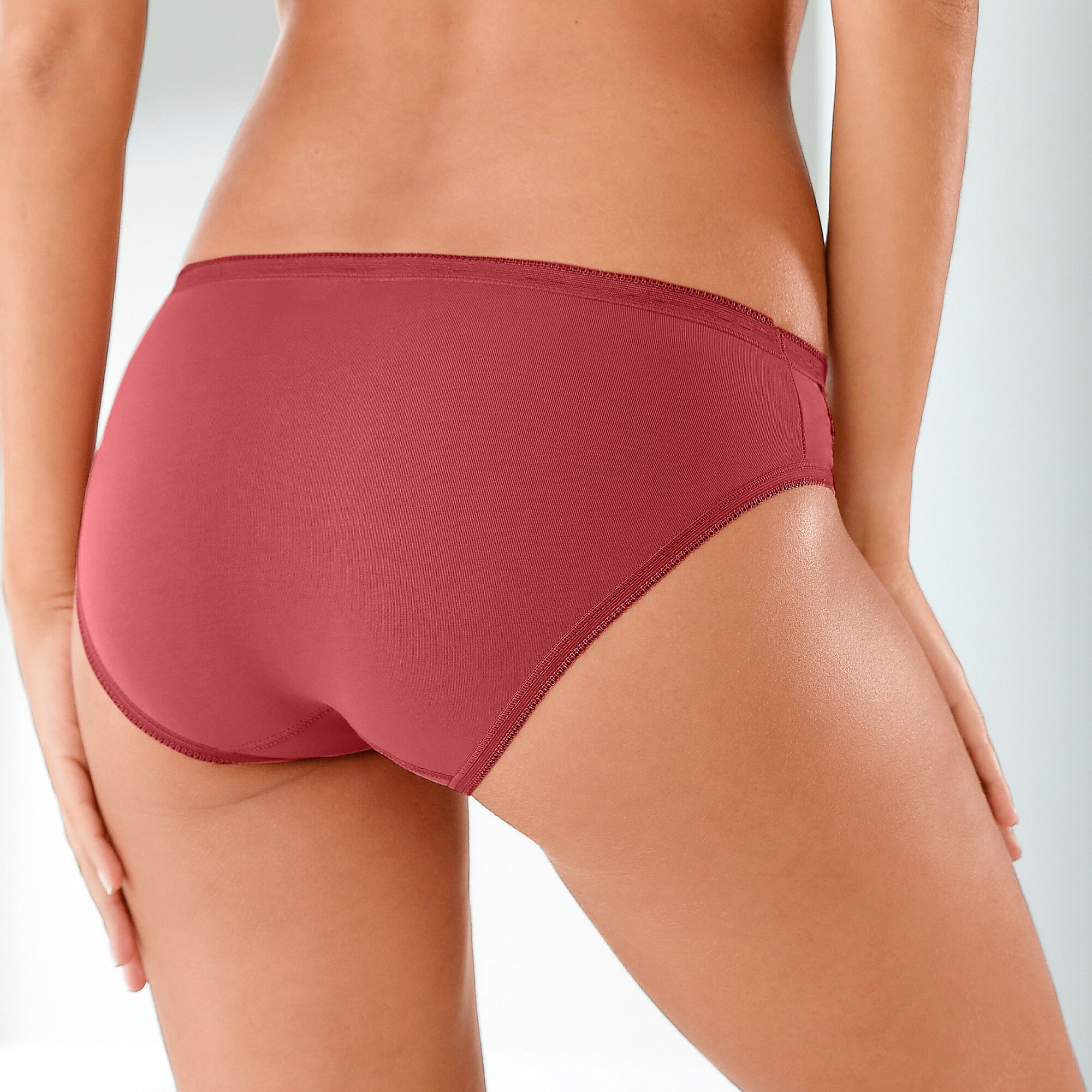 Culotte midi dentelle