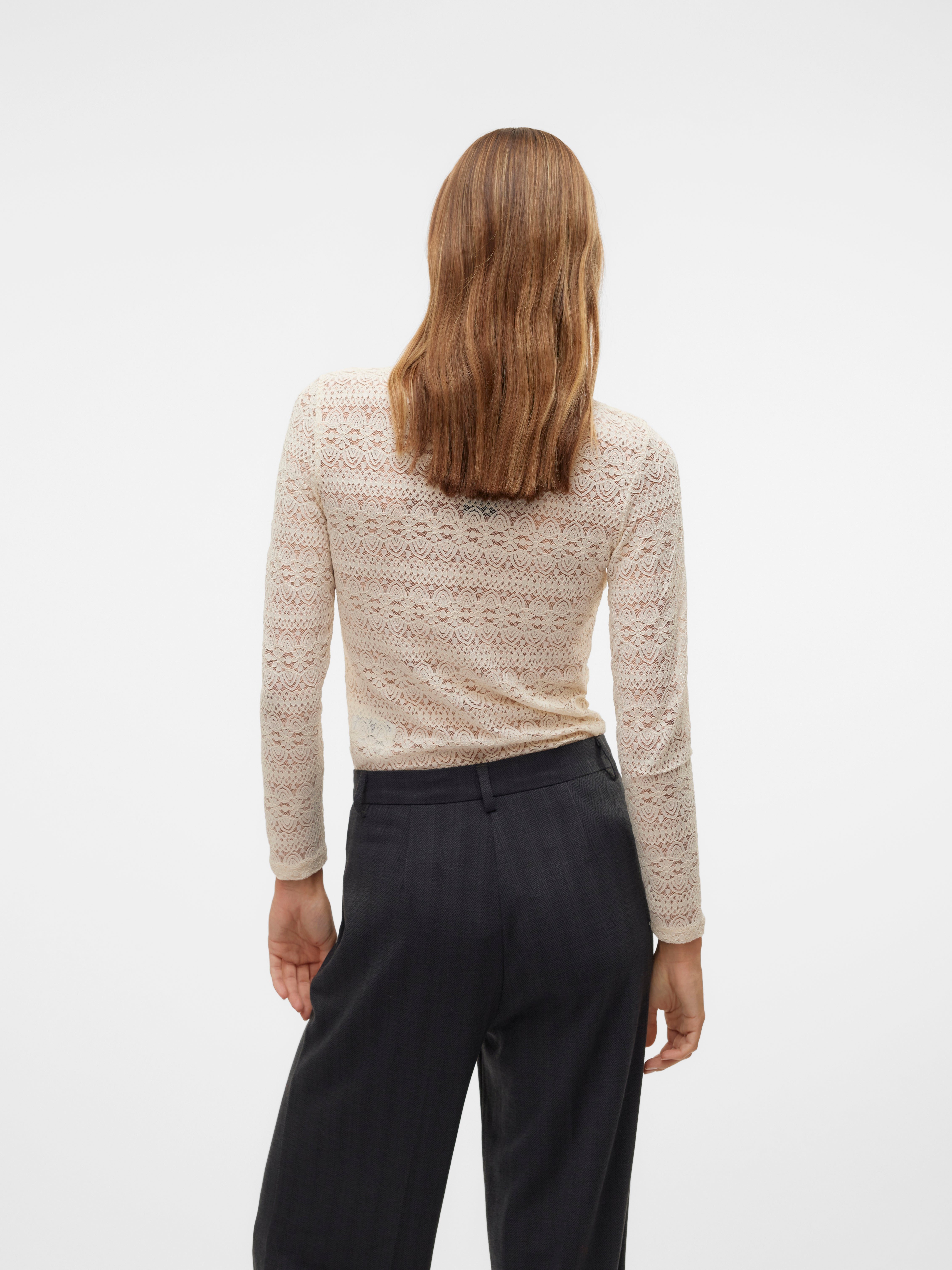 VMZOE Top