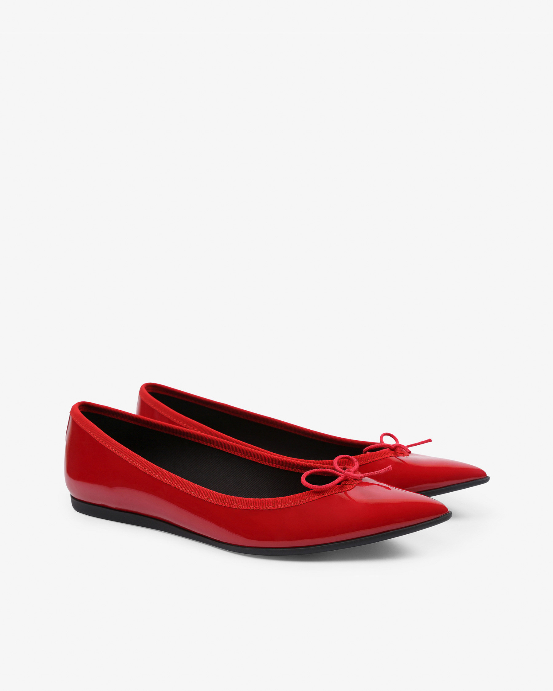 Junon pointy toe ballerinas