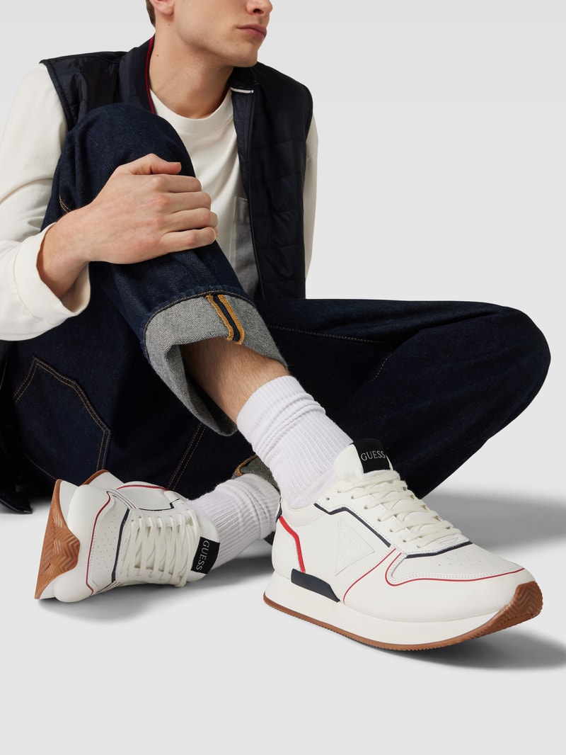 Sneaker mit Label-Patches Modell 'POTENZA' in weiß