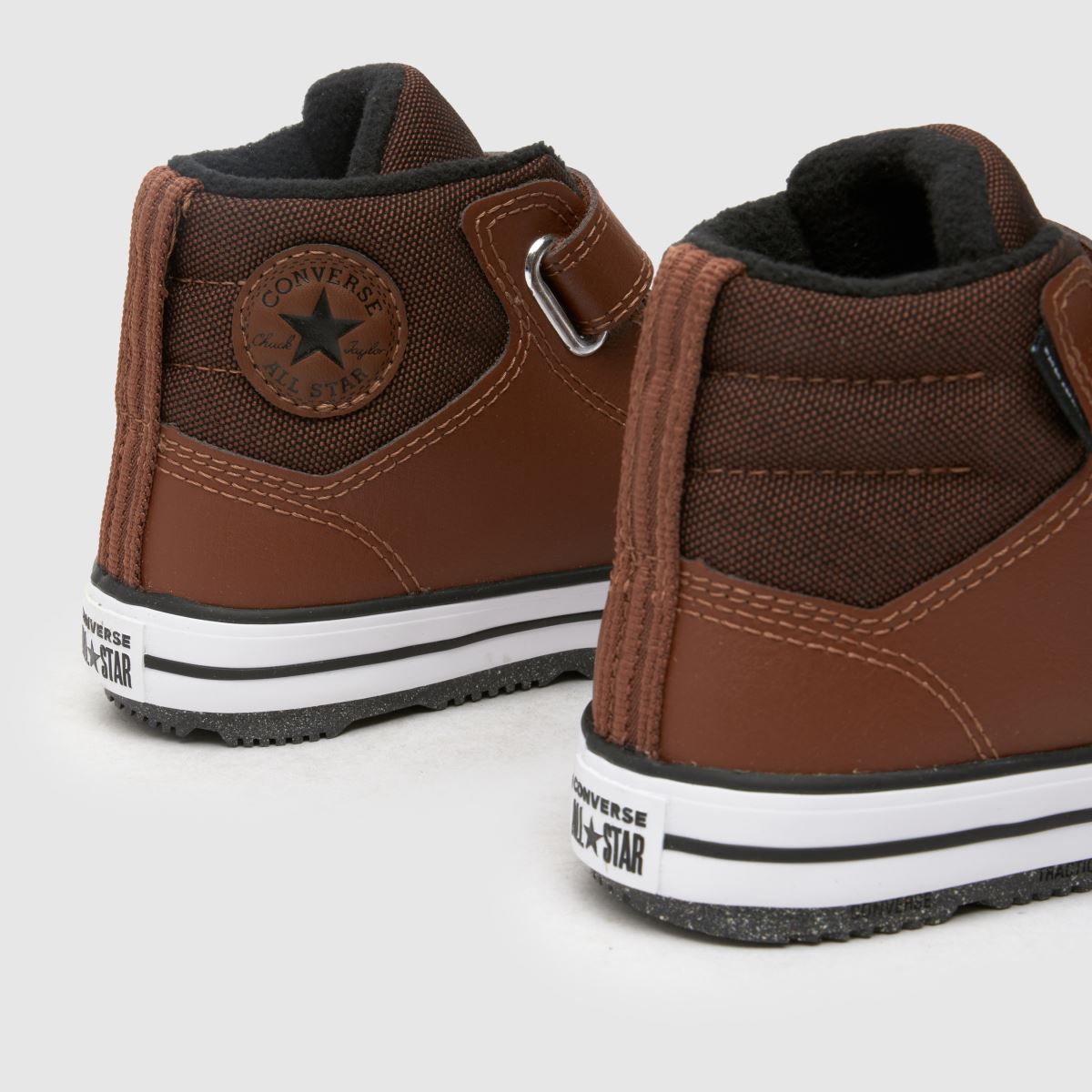 Converse bruna och svarta All Star Berkshire V pojkars småbarnssneakers