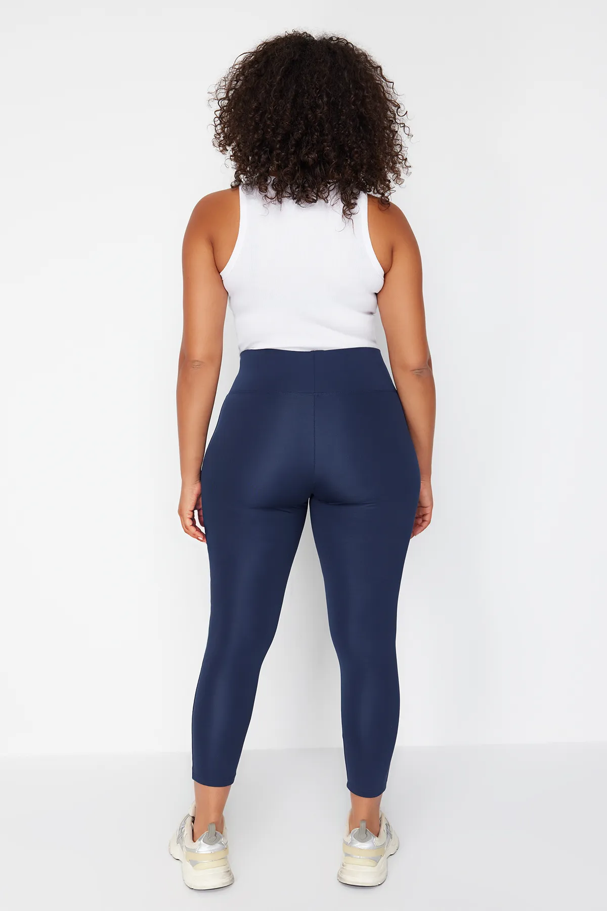 Trendyol Curve  Marineblaue Recovery-Strick-Sportleggings - TBBSS22TY0020