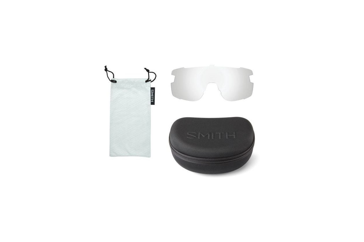 Smith Wildcat Matte Black - ChromaPop Red Mirror