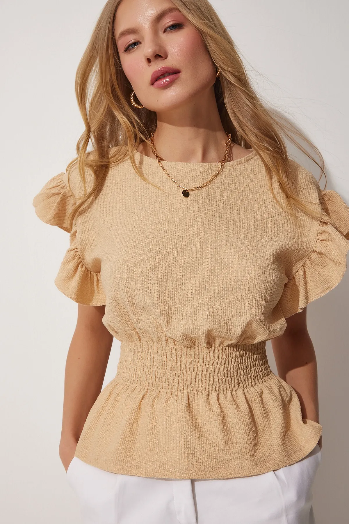 Happiness İstanbul  Gestrickte Bluse mit Rüschen