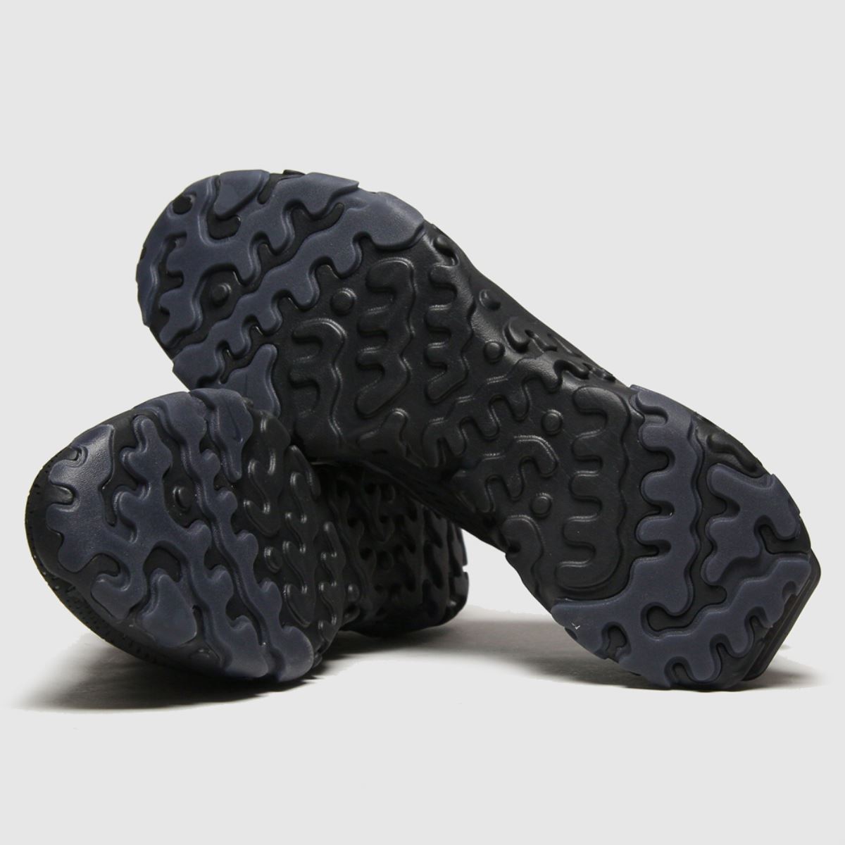Črni športni copati Nike React Vision