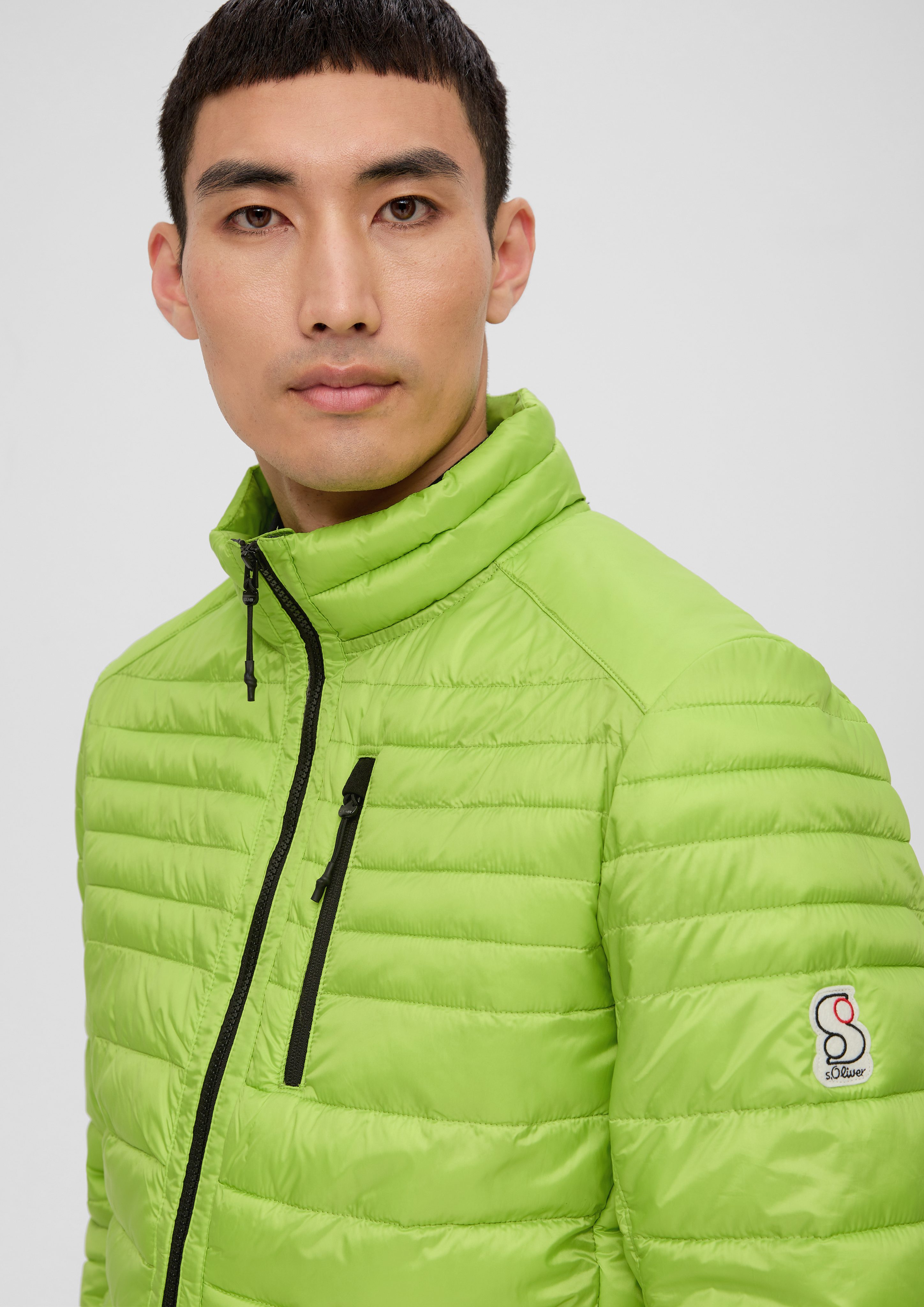s.Oliver Allwetterjacke Steppjacke mit Label-Patch Label-Patch